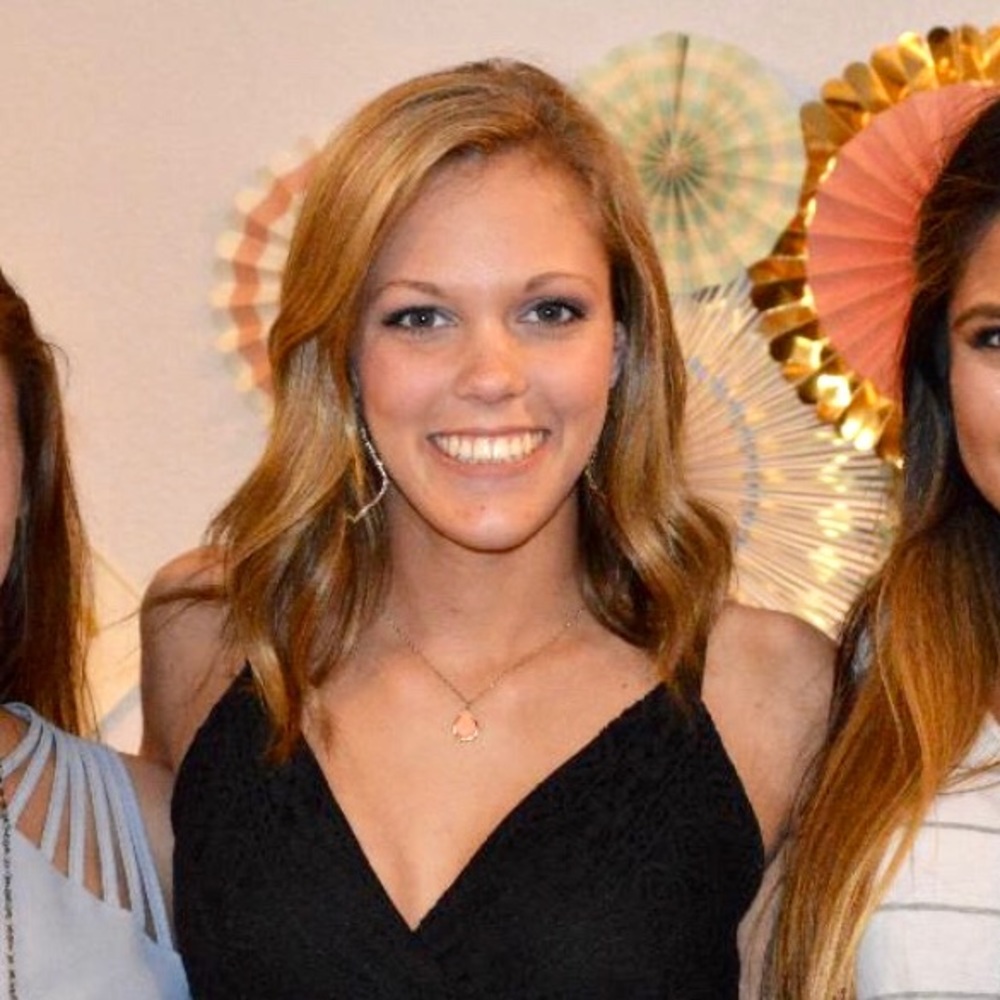 Meet your Posher, Mackenzie